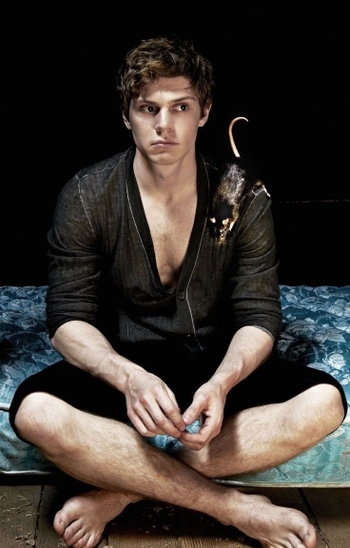 Evan Peters