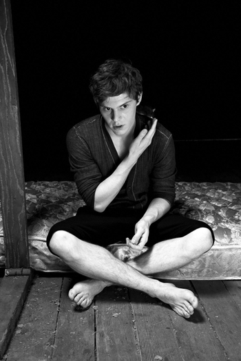 Evan Peters