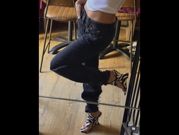  alt="Romi Frenkel"