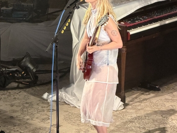 Hayley Williams (III)