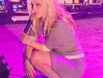 Hayley Williams (III)