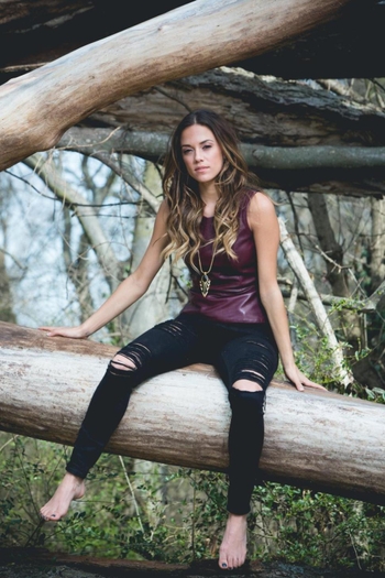 Jana Kramer (I)