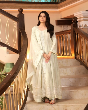 Nimrat Khaira