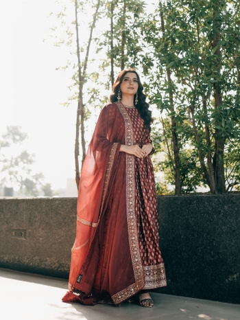 Nimrat Khaira