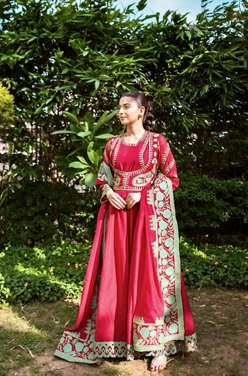 Nimrat Khaira