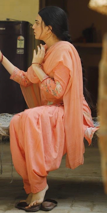 Nimrat Khaira