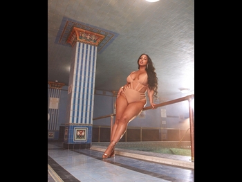  alt="Tabria Majors"