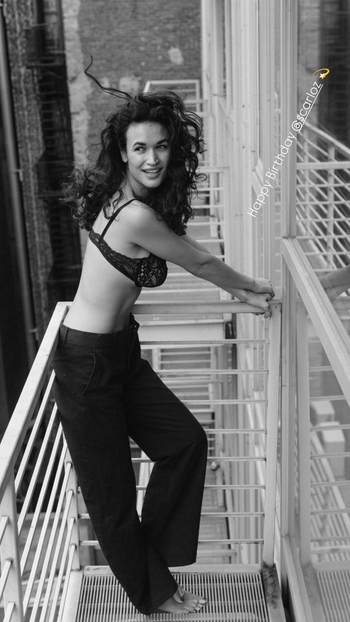 Scarlett Schoeffling