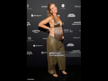  alt="Katie Austin"