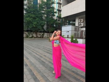  alt="Simran Budharup"