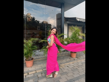  alt="Simran Budharup"