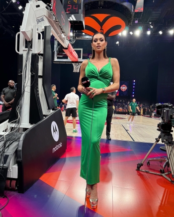 Dora Panteli