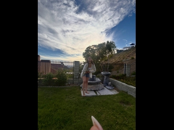  alt="Lindsey Shaw (i)"