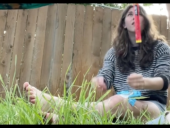  alt="Caroline Grossman"