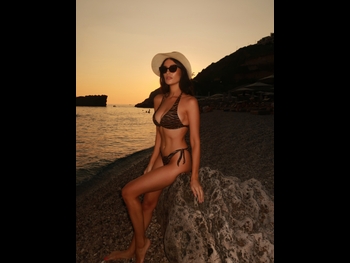  alt="Eva Murati"
