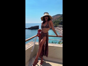  alt="Eva Murati"