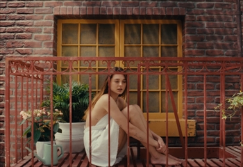 Charlotte Lawrence