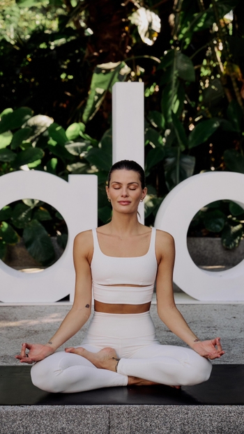 Isabeli Fontana