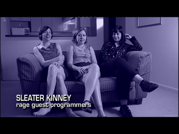  alt="Carrie Brownstein"