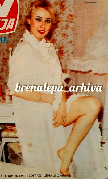 Lepa Brena