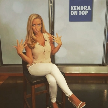 Kendra Wilkinson