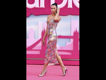  alt="Dua Lipa"