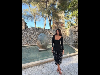  alt="Dua Lipa"