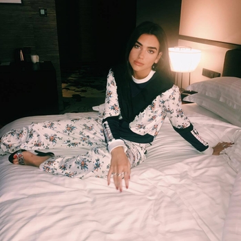 Dua Lipa