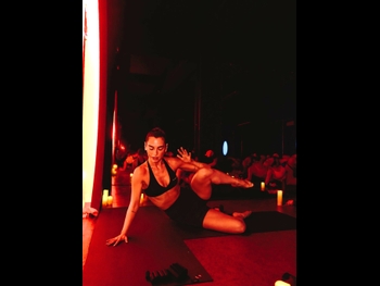  alt="Dua Lipa"