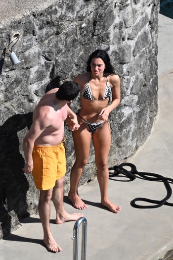 Dua Lipa