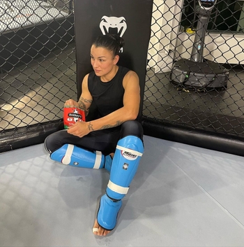 Raquel Pennington