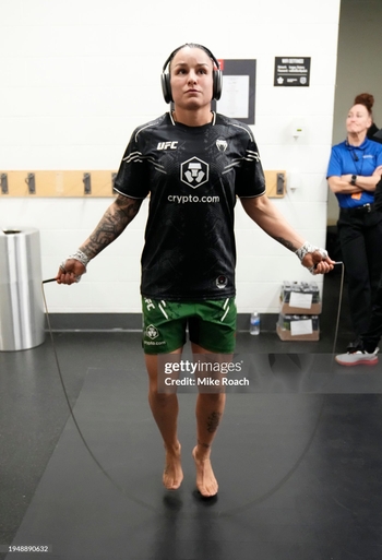 Raquel Pennington