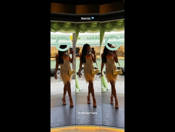  alt="Jules Aurora"
