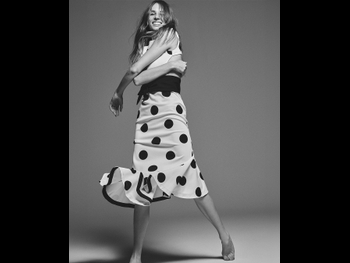  alt="Maya Hawke"