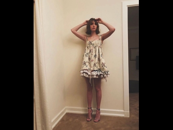  alt="Maya Hawke"