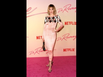  alt="Maya Hawke"
