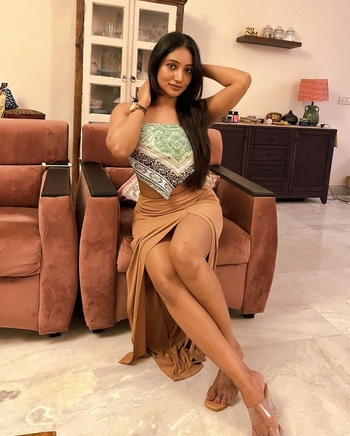 Bommu Laksmi