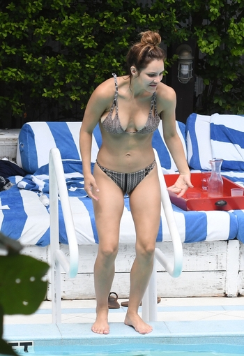 Katharine McPhee (I)