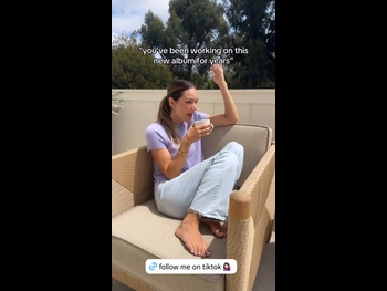  alt="Katharine Mcphee (i)"