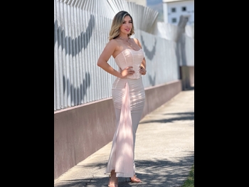  alt="Larissa Vega"