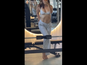  alt="Kali Uchis"