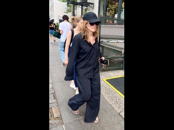  alt="Julianne Moore (i)"