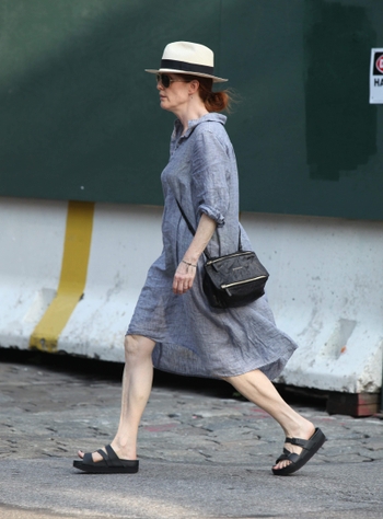 Julianne Moore (I)