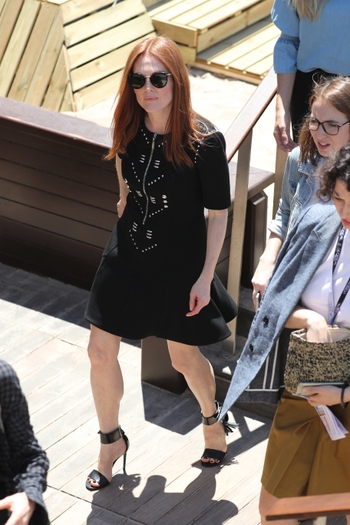 Julianne Moore (I)