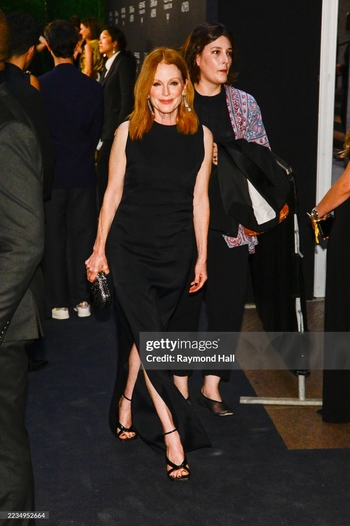 Julianne Moore (I)
