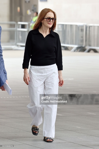 Julianne Moore (I)