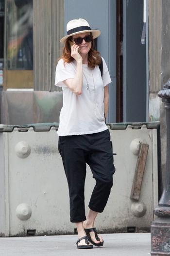 Julianne Moore (I)