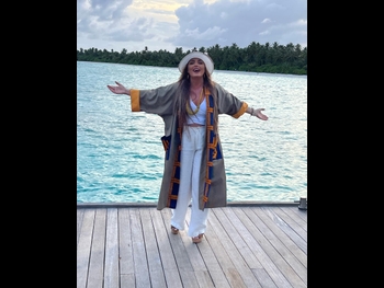  alt="Yasmine Ammari"