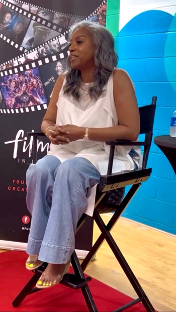Rolonda Rochelle