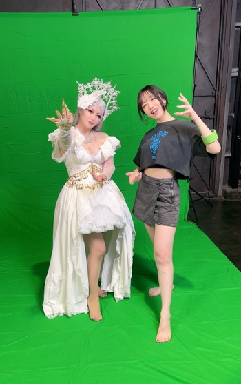 Rie Tanaka (I)
